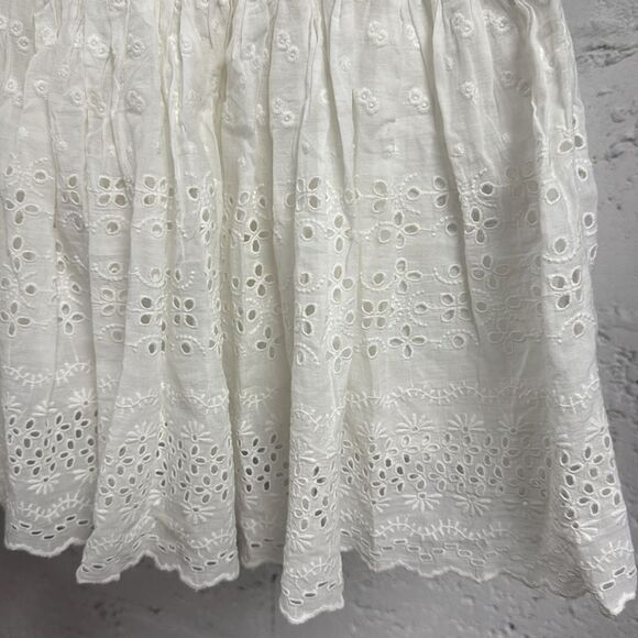Elegant White Lace Mini Skirt - Muche & Machete - Great Condition - ONE SIZE - Picture 3 of 4